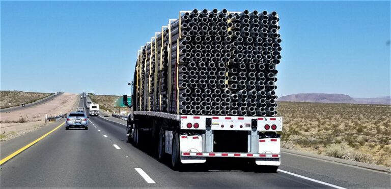 specialized trucking of pipes